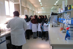 بازدید دانشجویان دانشگاه آزاد اسلامی واحد کرج از مرکز ملی ذخایر ژنتیکی و زیستی ایران
