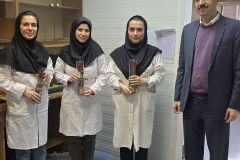 تقدیر از بانوان مرکز ملی ذخایر ژنتیکی و زیستی ایران به مناسبت میلاد حضرت فاطمه زهرا(س) و روز مادر